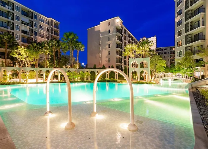 La Casita Pool Access Condo Huahin Only 10 Minutes To The Beach
