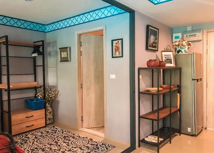 La Casita Pool Access Condo Huahin Only 10 Minutes To The Beach